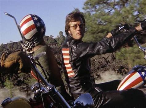 Easy Rider: Eine Reise durch die amerikanische Gegenkultur der späten 60er Jahre mit Peter Fonda und Dennis Hopper!